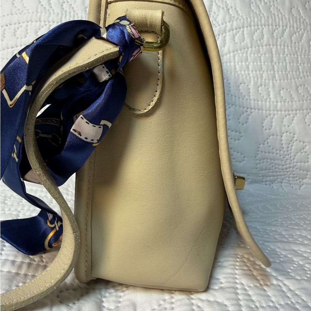 Vintage Coach Companion Flap 9076 USA Made Bone Leather Shoulder Crossbody - Picture 7 of 12